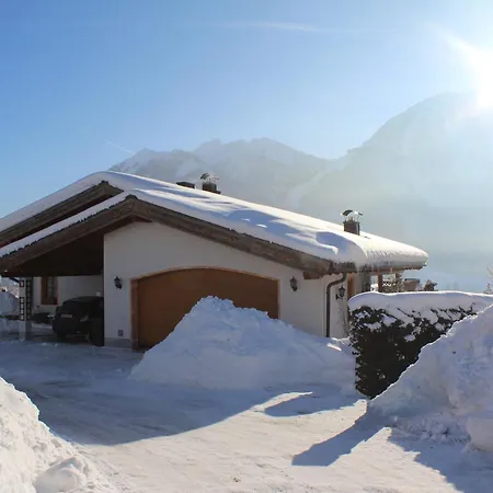 Alpenrose Apartment *
